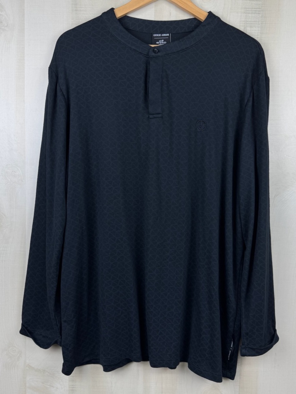 Giorgio Armani x Etihad Airways Men’s Long Sleeve Henley Black Lounge Shirt M/L
